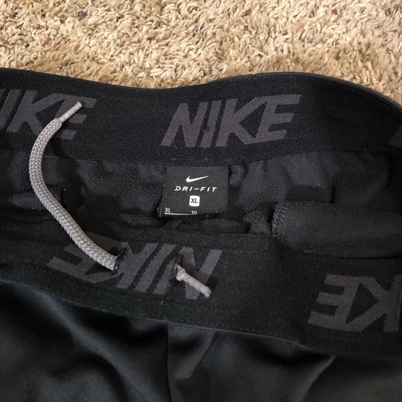 Nike Dri-Fit Sweatpants - Picture 3 of 3